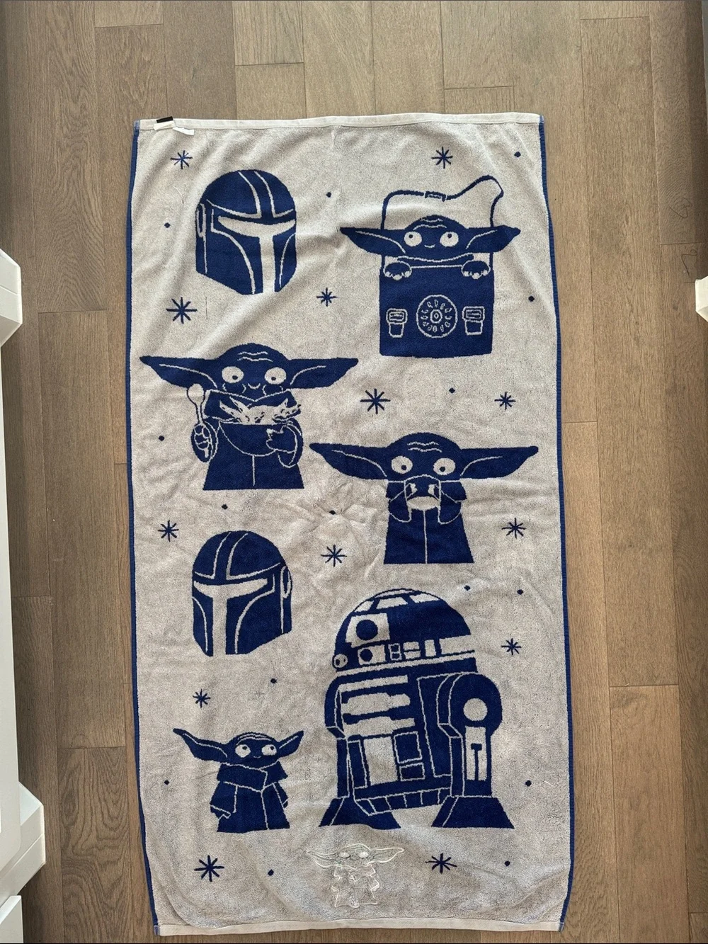 Star Wars‎ Baby Yoda Mandalorian beach towel